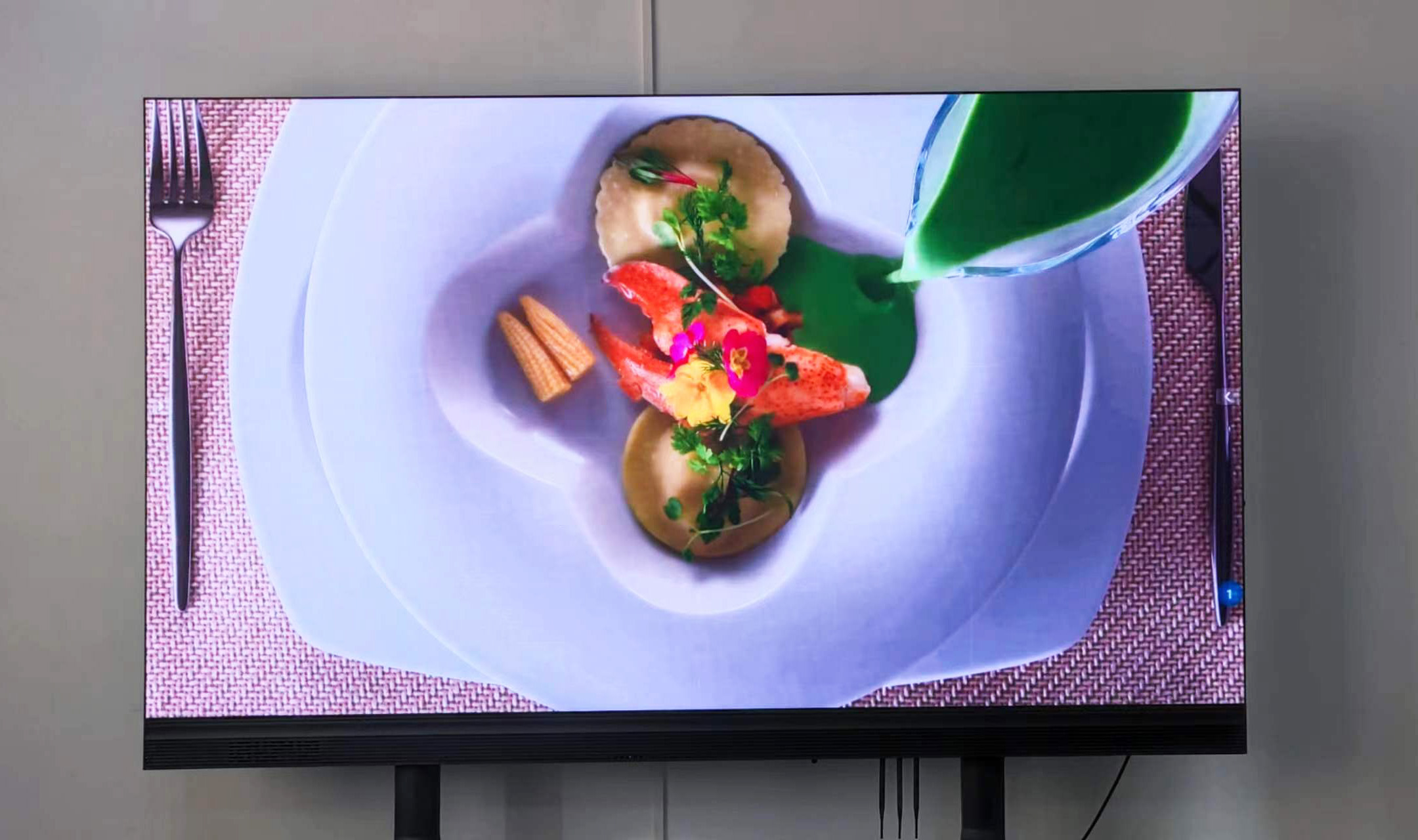 P1.53 &Eacute;cran LED tout-en-un 147'